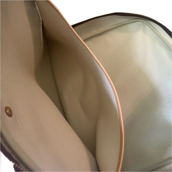 Louis Vuitton Travel Bag with Luggage Tag, Lock and Key, & COA - Picture 7 of 16